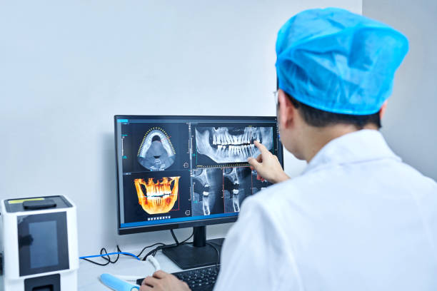 Best Tooth Infection Emergency Dentist  in Tipton, CA